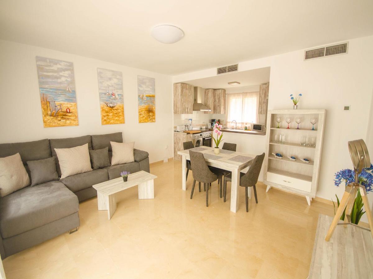Bungalow Sergio เอสเตโปนา ภายนอก รูปภาพ