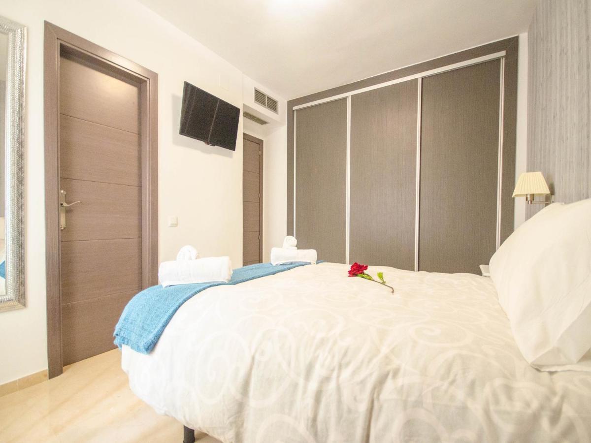 Bungalow Sergio เอสเตโปนา ภายนอก รูปภาพ